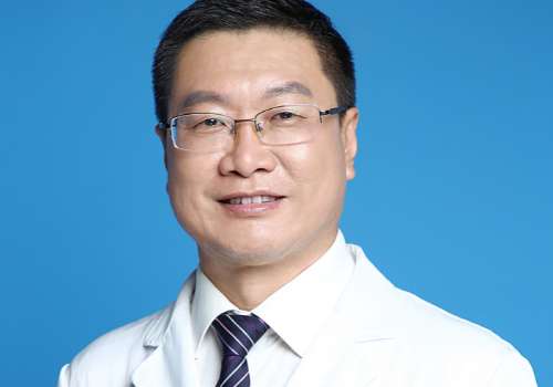 王志坚假体隆鼻怎么样？做出来的鼻子比较自然真实
