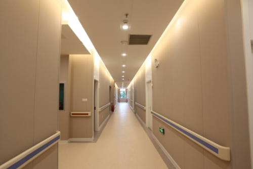 北京薇琳口腔医院金属自锁牙套正畸多少钱?张建峰医生技术亮点