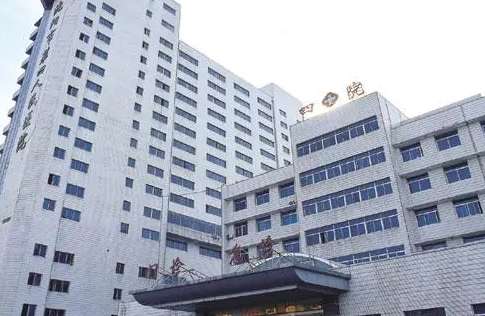 洛阳四院割双眼皮怎么样？作为一家比较优秀的医院，实力比较强劲